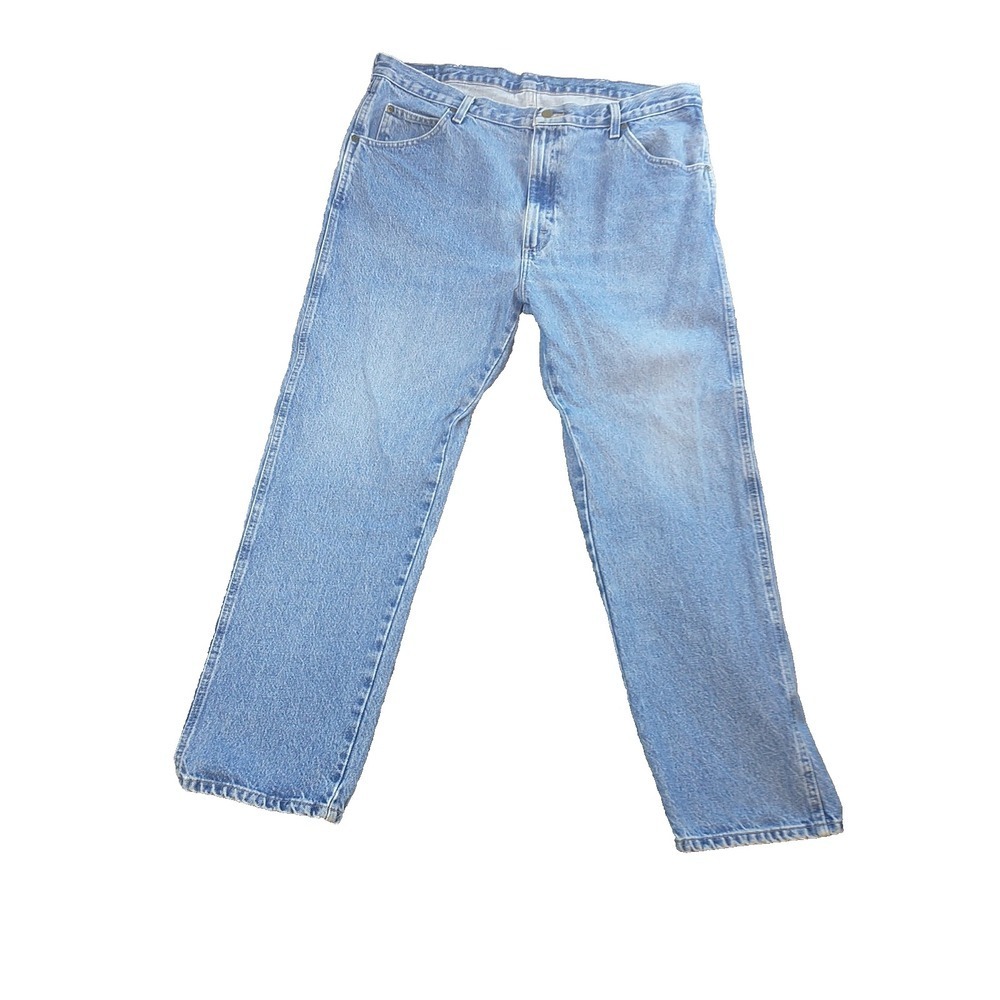 Wrangler Authentics Relaxed Fit Light Wash Blue Denim Jeans 38x29 96501DS Mens